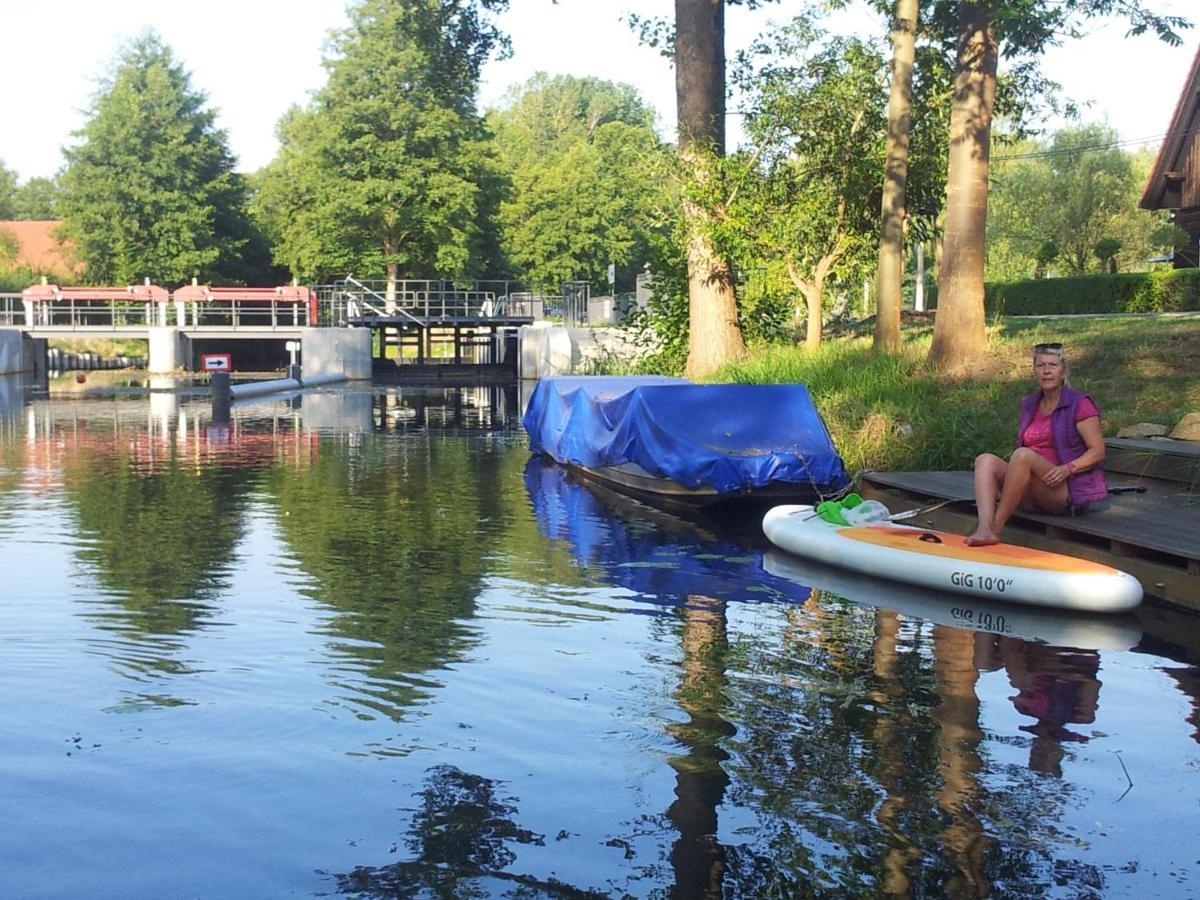 Doppelzimmer Im Spreewald Бург Екстер'єр фото
